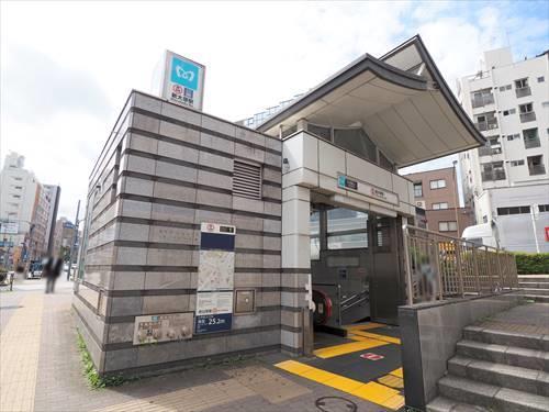 新大塚駅まで徒歩12分 新大塚駅まで徒歩12分