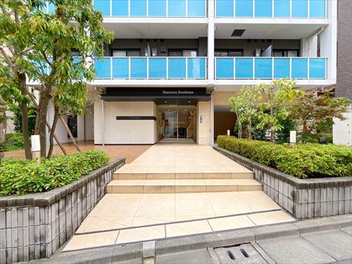 マンション入口 マンション入口