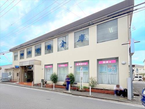 横浜信用金庫大倉山支店まで260m