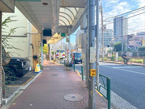 前面道路(2026年10月撮影)