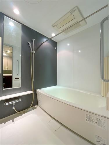 浴室(浴室乾燥機付き)