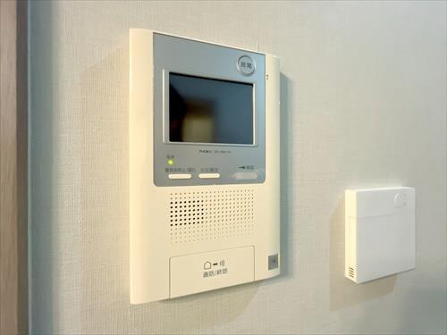 モニター付きインターフォン