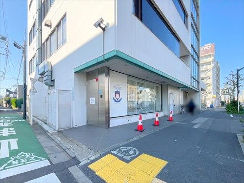 ポピンズナーサリースクール羽根木70m