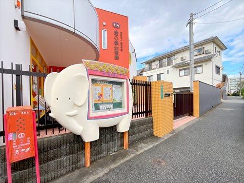 金の峯幼稚園まで370m 金の峯幼稚園まで370m