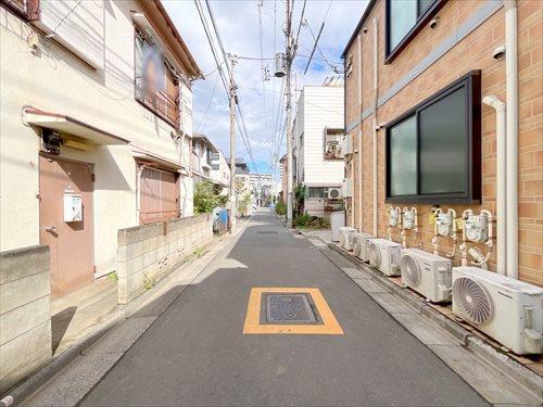 前面道路(2025年10月撮影) 前面道路(2025年10月撮影)