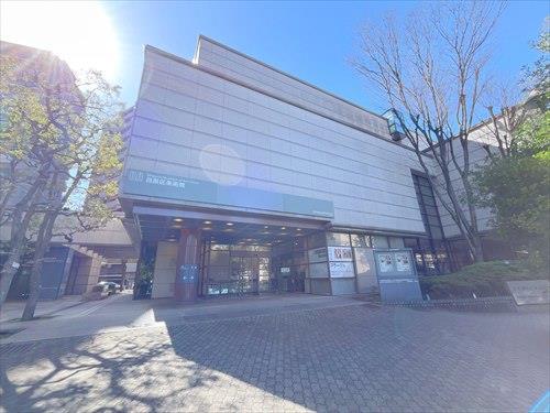 目黒区美術館まで840m