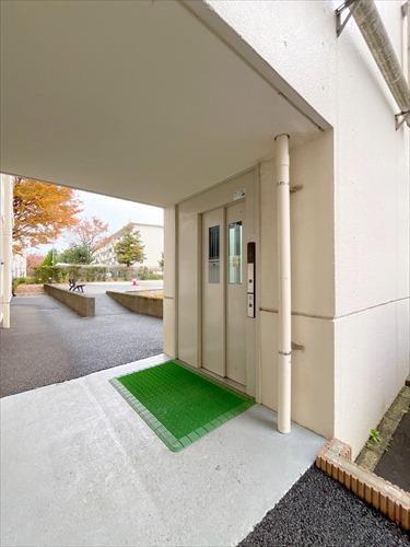 エレベーター(1階)