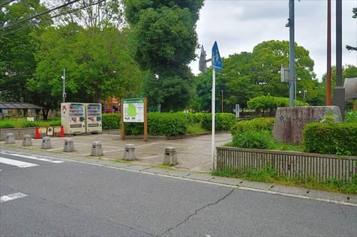 東柏ケ谷近隣公園まで890m