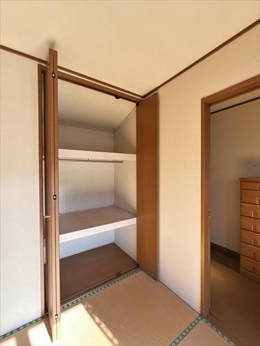 収納(2階和室)