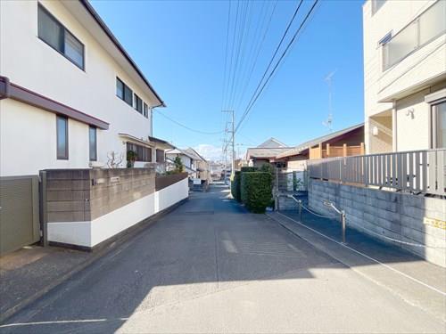 前面道路(2026年1月撮影)