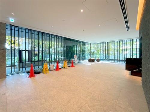 エントランスホール