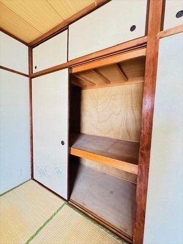 押入（北東側和室）