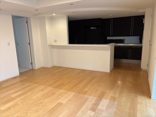 リビングダイニング写真2