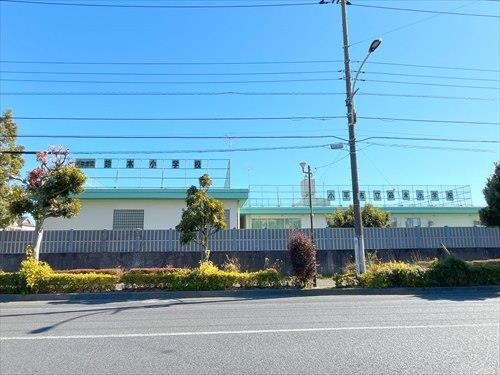 小平市立鈴木小学校まで470m