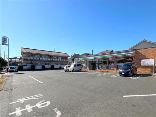 セブンイレブン小平新小金井街道店430m