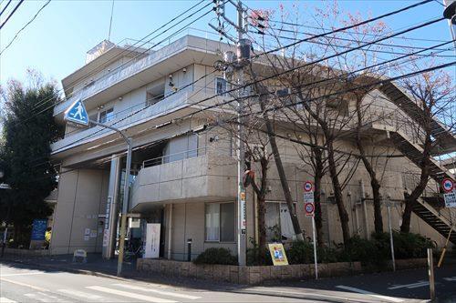 医療法人社団青葉会一橋病院まで2000m