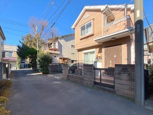 前面道路(2026年1月撮影)