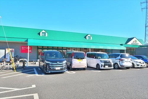 マルエツ安行慈林店まで1120m