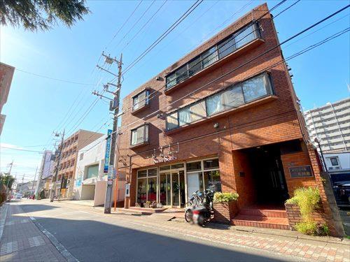 前面道路・外観(2026年2月撮影)