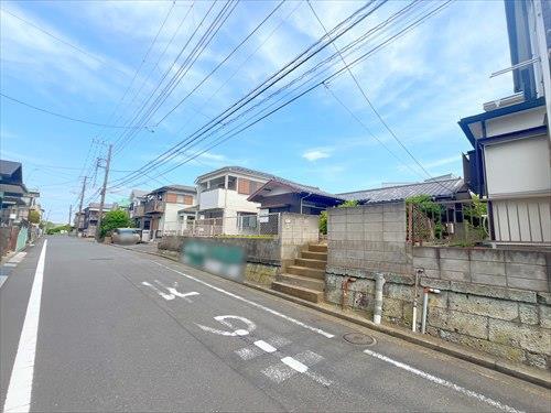 前面道路(2025年5月撮影)