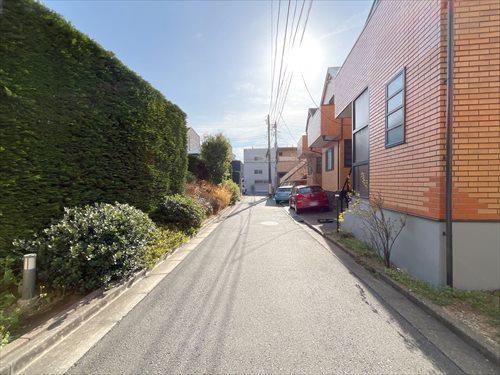 前面道路(2026年1月撮影)