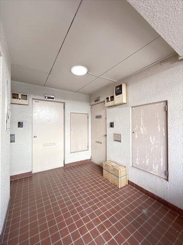 4階共用部・玄関