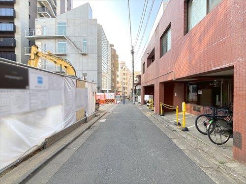 前面道路(2026年1月撮影)