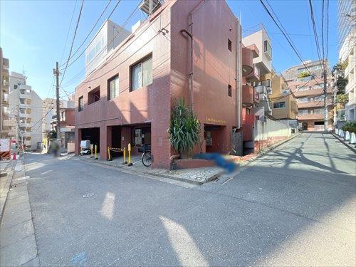 前面道路(2026年1月撮影)