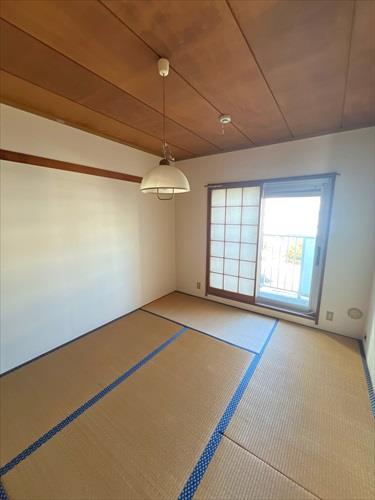 南側和室(4.5帖)