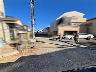 北西側前面道路