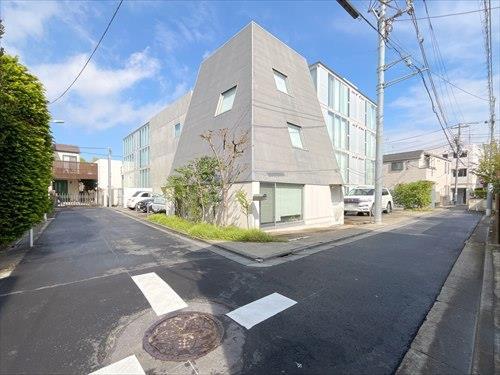 前面道路(2026年3月撮影)