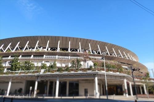 国立競技場まで1060m