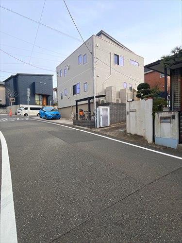 前面道路(2026年3月撮影)