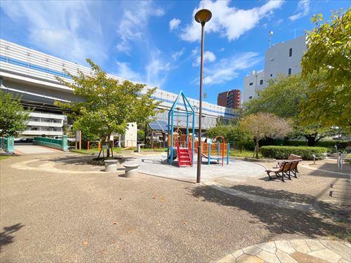 白金公園まで330m
