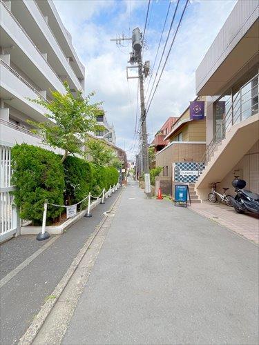 南側前面道路(2026年6月撮影)