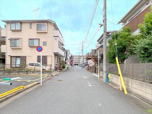 前面道路(2026年6月撮影)