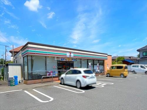 セブンイレブン青梅藤橋2丁目まで560m