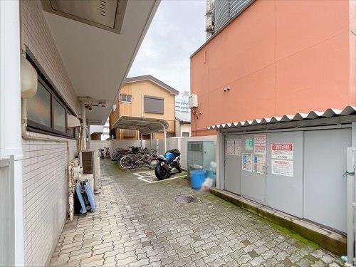 駐輪場・ゴミ置き場 駐輪場・ゴミ置き場