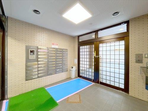 エントランス エントランス