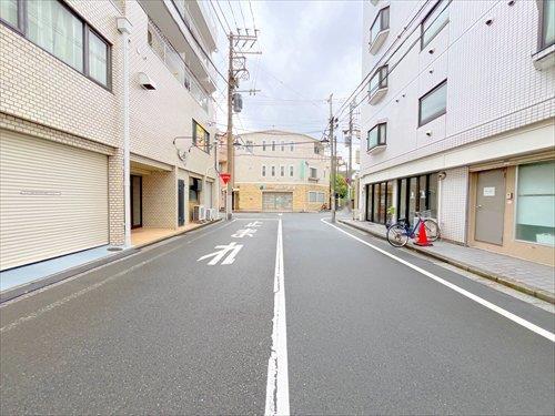 前面道路(2026年9月撮影) 前面道路(2026年9月撮影)