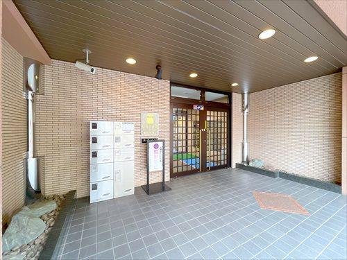マンション入口 マンション入口