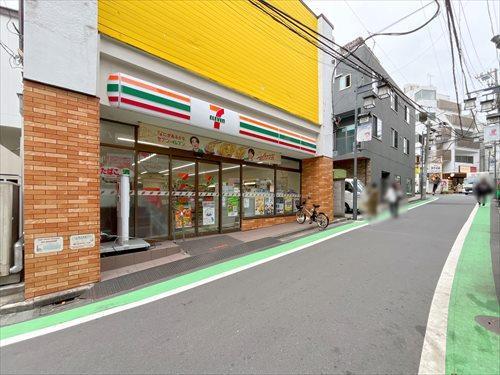 セブンイレブン代々木参宮橋店まで610m