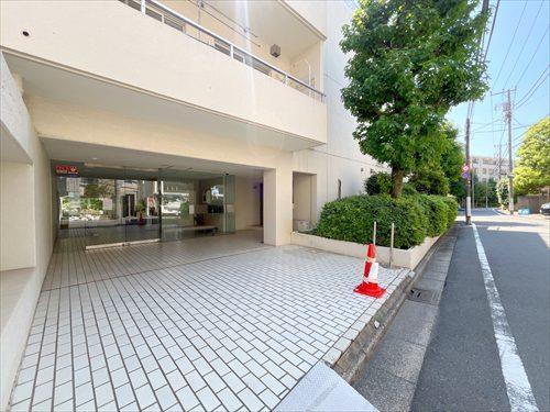 マンション入口