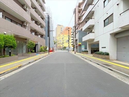 前面道路(2026年9月撮影)