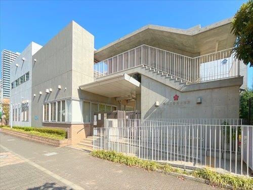 港区立港南幼稚園（590ｍ）
