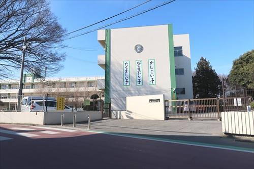 船橋市立飯山満小学校まで740m