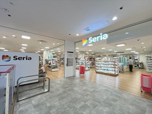 Seria西友久米川店 380m