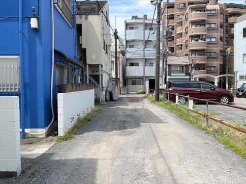 前面道路（2025年5月撮影）