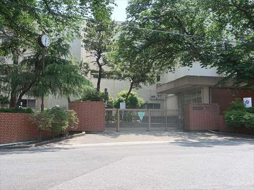 千葉市立 緑町中学校 570m