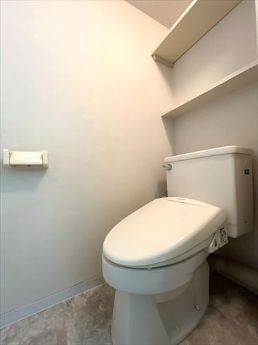 トイレ（洗面化粧台横）